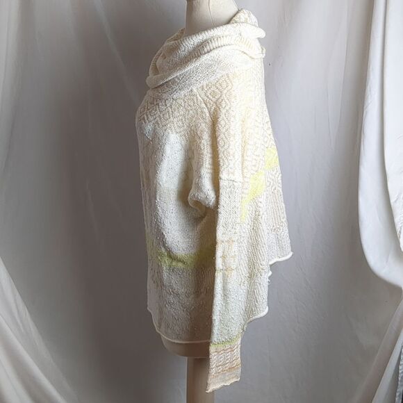 Free People Women Sweater - Picture 2 of 12